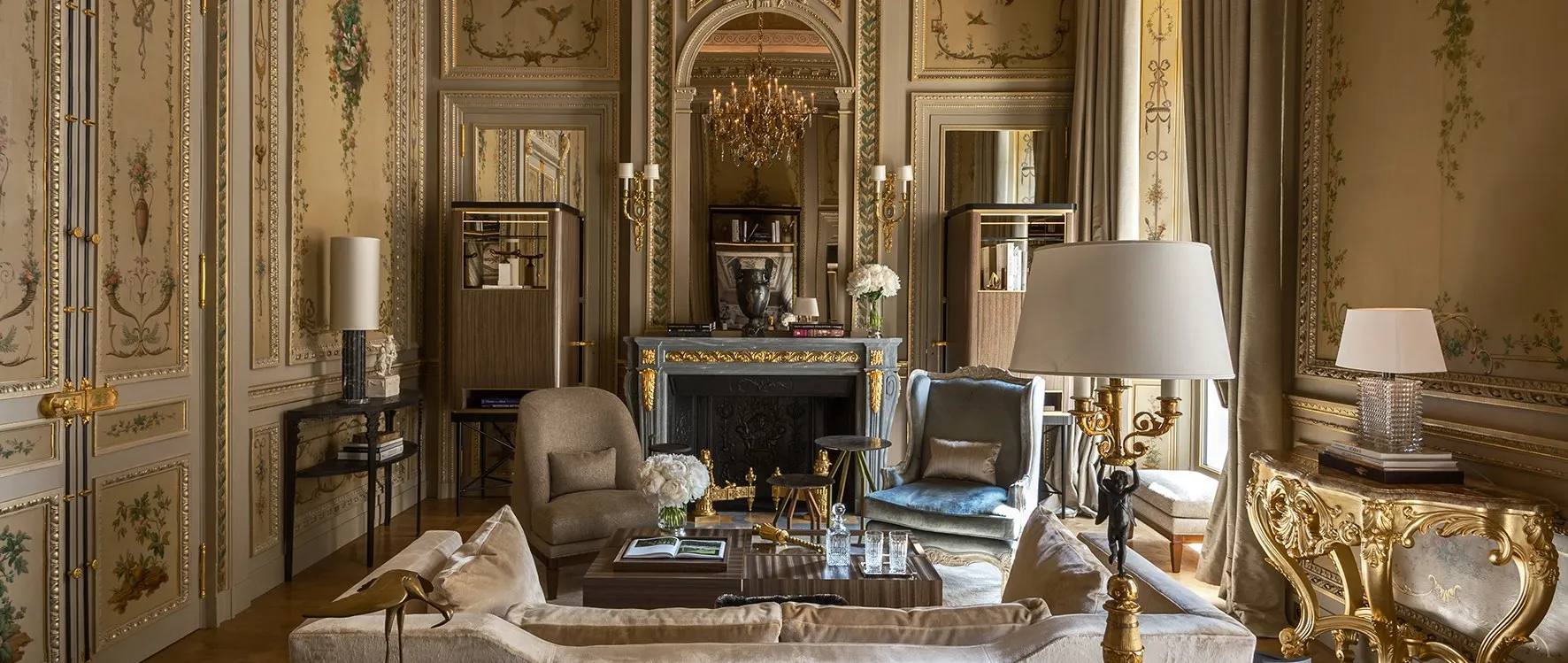 Hôtel de Crillon: Private Palace Suites and Dining in Paris