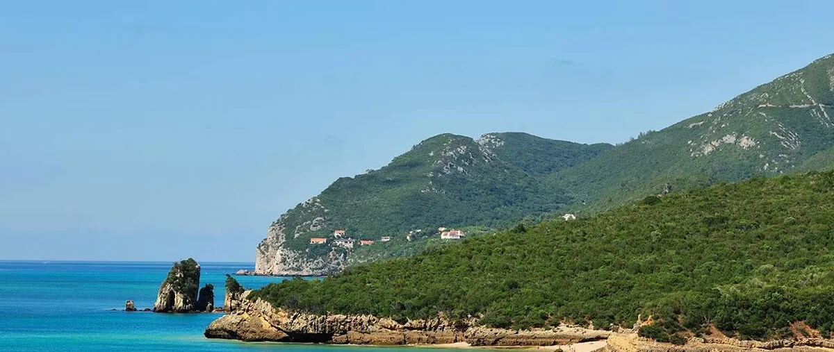 Arrábida by Luxury Yacht: Secret Beaches, Setúbal and the Sado Estuary