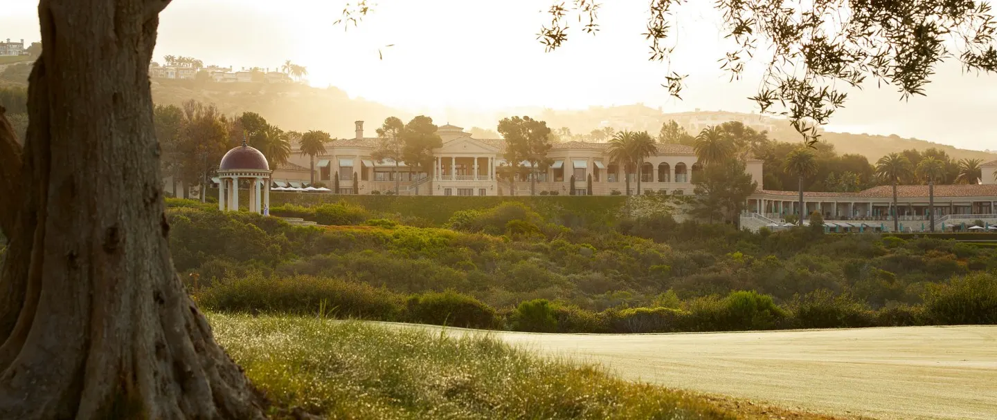 Pelican Hill Sets 2 November Start for St. Regis Estate Upgrades