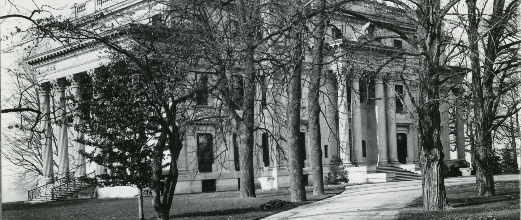 Vanderbilt Mansion at Hyde Park: A Gilded Age Shore Excursion for Hudson River Yacht Guests