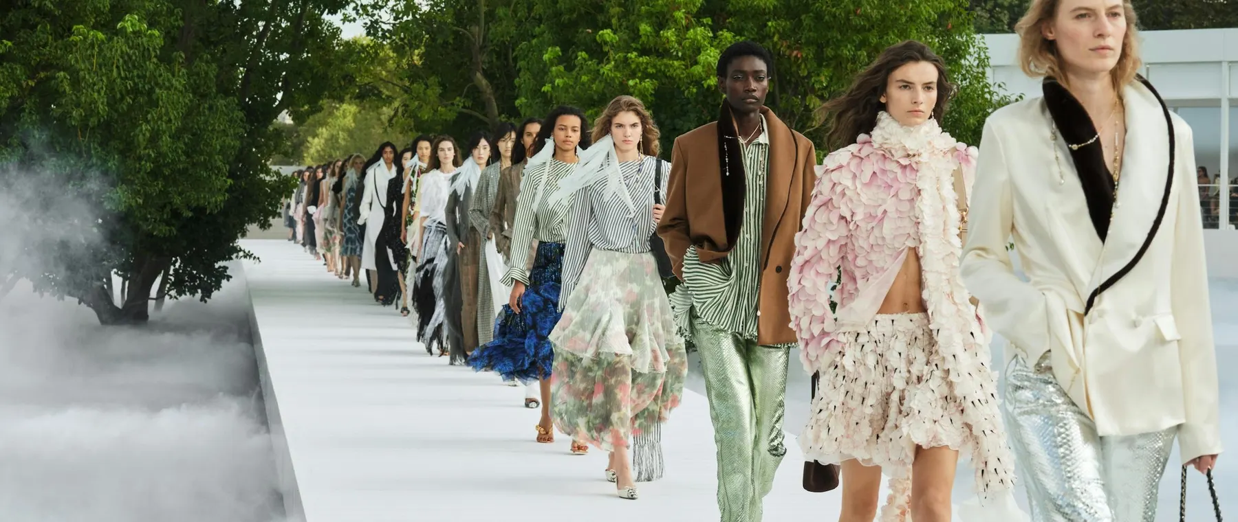 Dior Summer 2027 Makes Lightness the Main Luxury