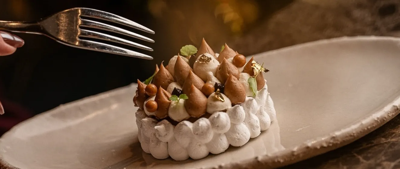 Mandarin Oriental Geneva Partners with Kévin Germanier for Festive Season