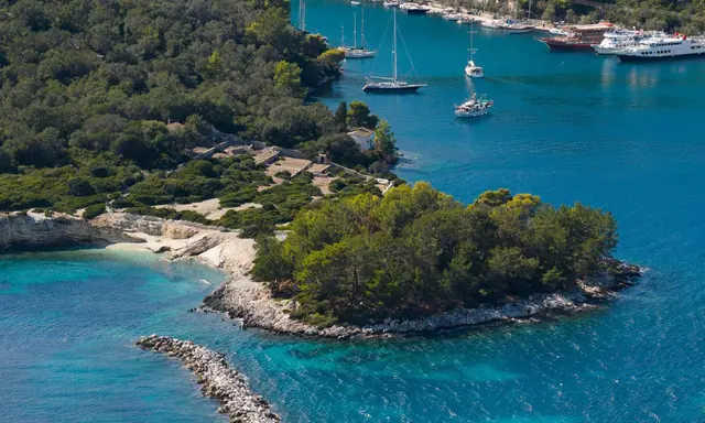 Paxos and Antipaxos by Yacht: Ionian Coves, Villages and Slow Cruising