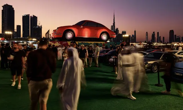Icons of Porsche Moves to Nad Al Sheba for Its Sixth Dubai Edition