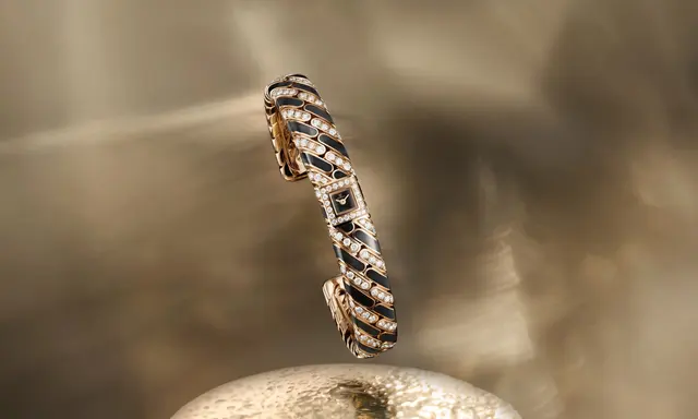 Jaeger-LeCoultre Calibre 101 Chain Combines Watchmaking and Jewellery