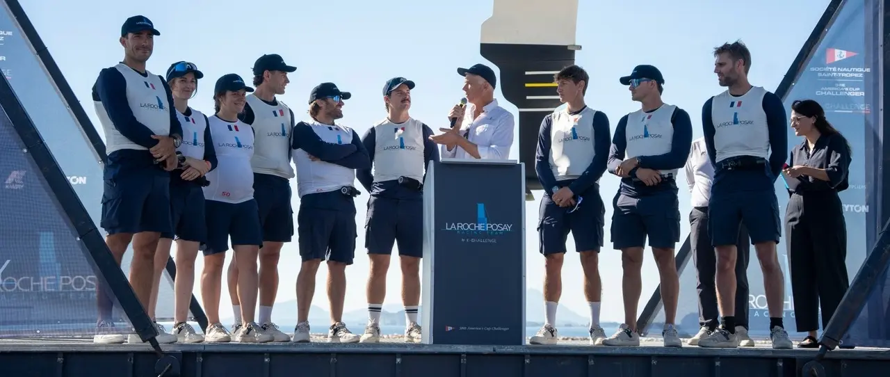 Official image supplied by America's Cup / Alessandro Cazzulani — official photograph of La Roche-Posay Racing Team AC75 sailing in Naples.