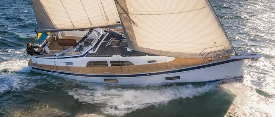 Official image supplied by Hallberg-Rassy official 370 sailing image.