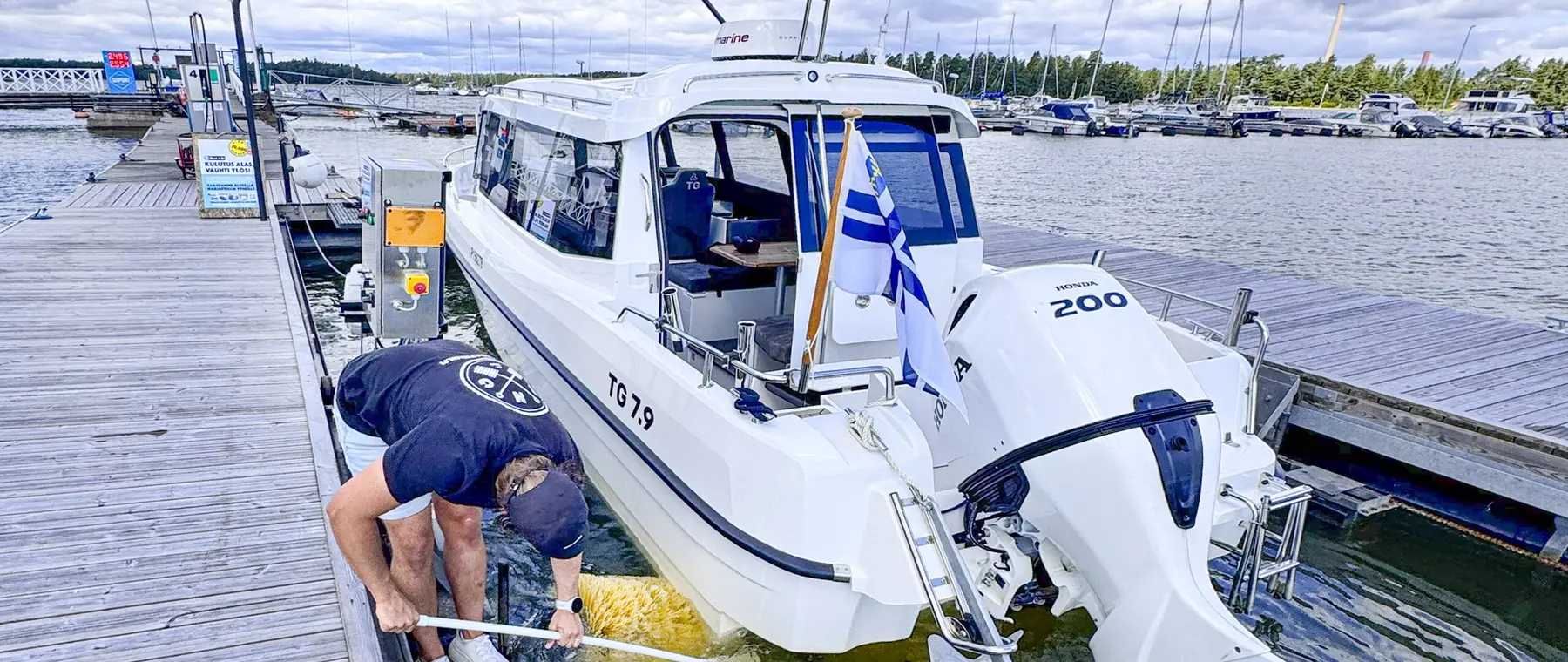 Official image supplied by Brush ’n Go / Yachting Ventures.