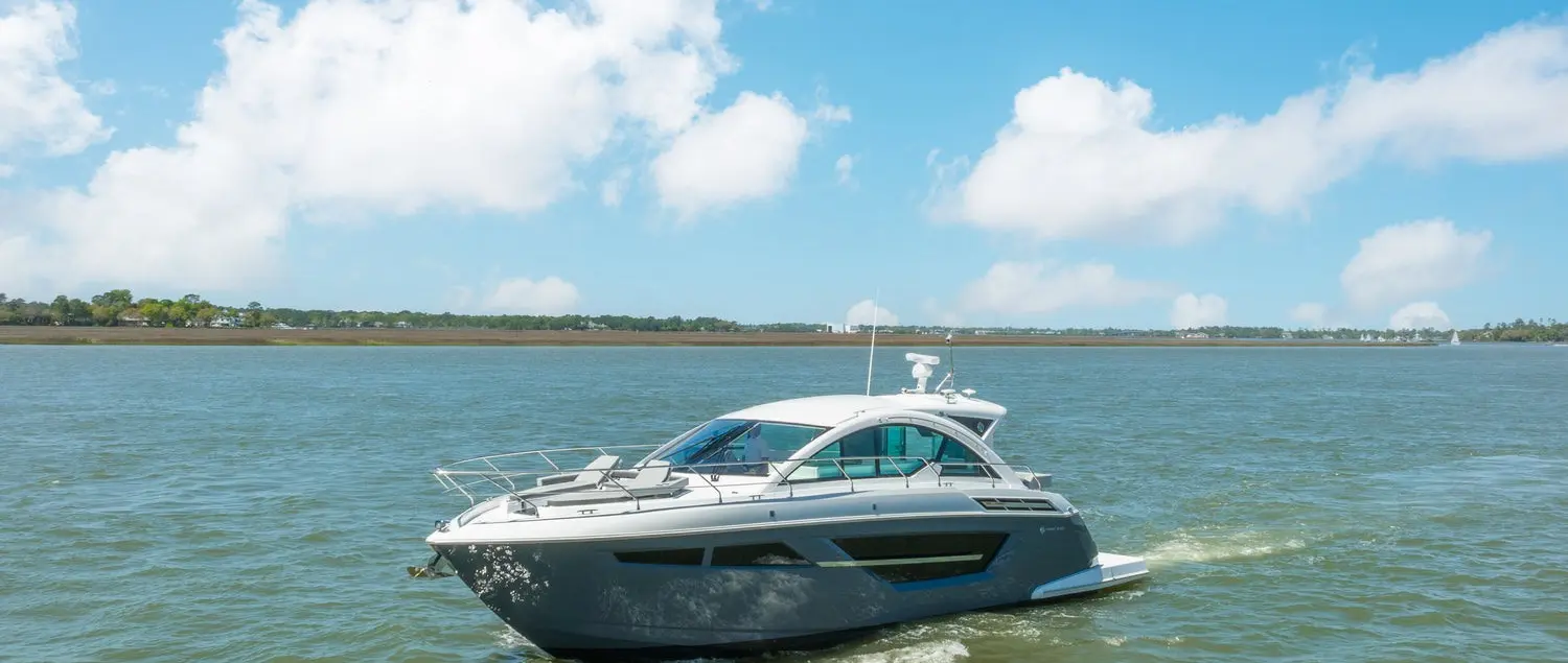 Official image supplied by Cruisers Yachts.
