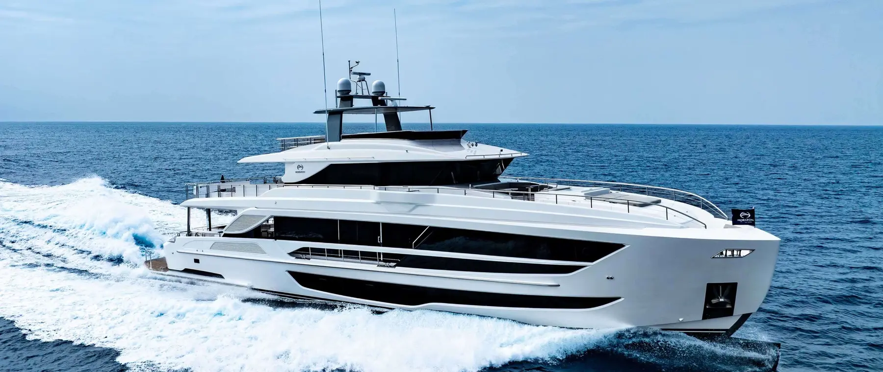 Official image supplied by Horizon Yachts (official manufacturer photograph).