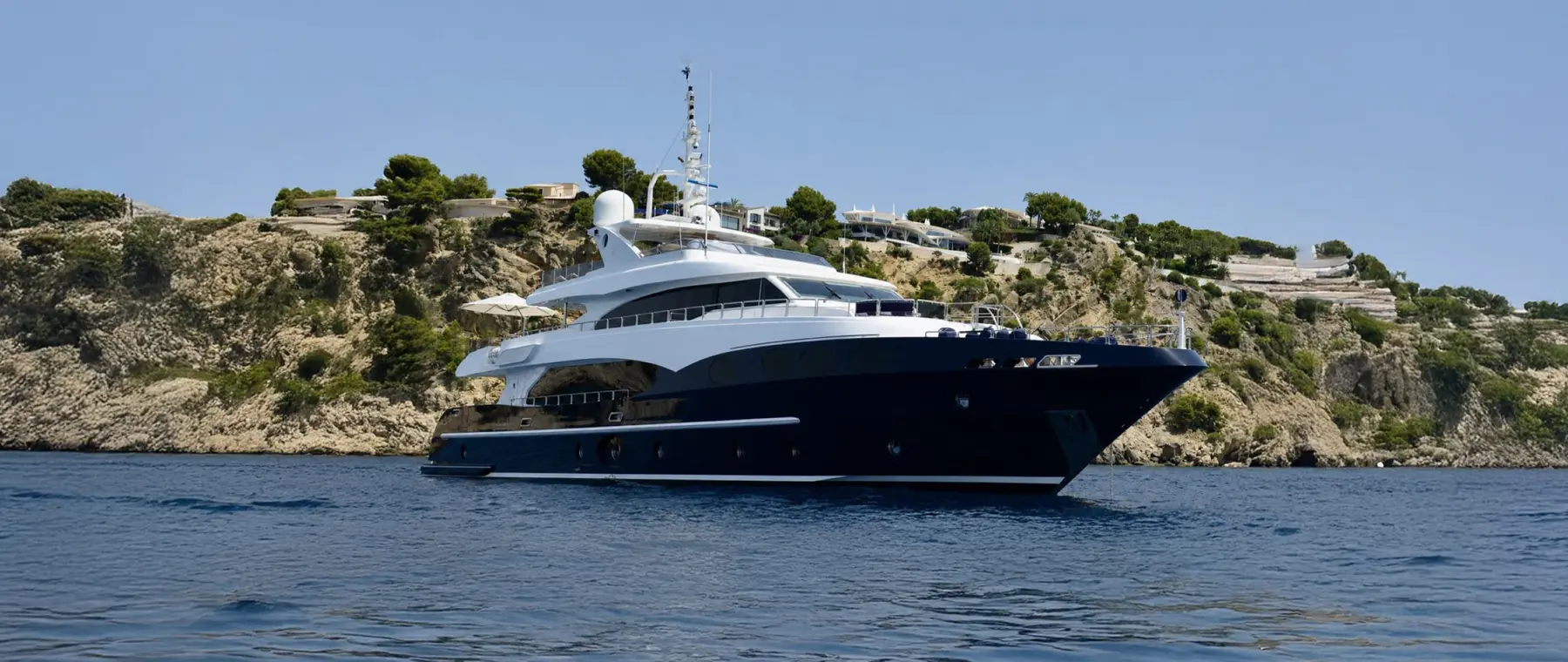 Official image supplied by Fraser Yachts — official photograph of Gulf Craft GRAND CRU.