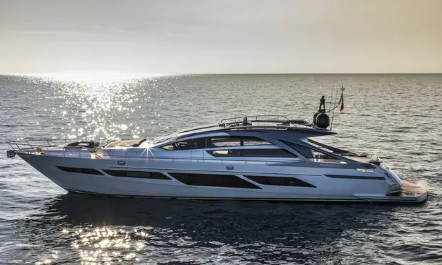 Pershing 9X Brings 42-Knot Performance to a 28m Luxury Coupé