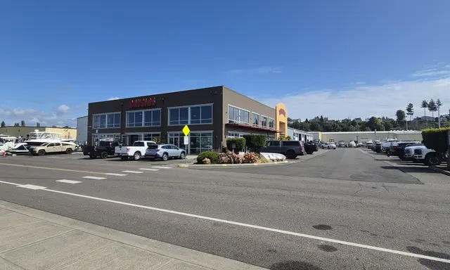 Seattle Boat Company Acquires Bayside Marine in Everett