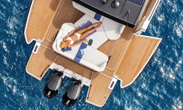 BENETEAU Gran Turismo 40 Open Brings Its New Express Layout to Florida