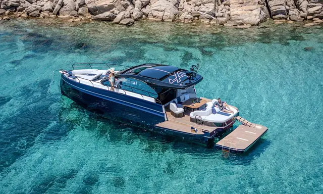 Beneteau Gran Turismo 50 Wins Exterior Design Yacht Trophy