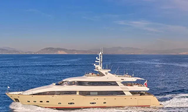 39.6m CRN BUNKER Enters Market at €5.79m After 2025 Refit