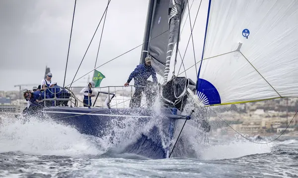Middle Sea Race Crews Face Shifting Winds Around Sicily