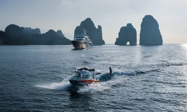 MasterCraft Brings Factory-Integrated Lifting to Yacht Tenders