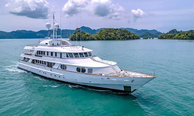 CRN AZUL V Now Asking €5.9m with Phuket Viewings Planned