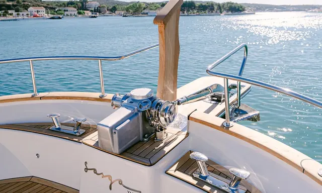 Sasga Menorquín 68 FB: A 21.24m Flybridge Yacht with Balearic Character