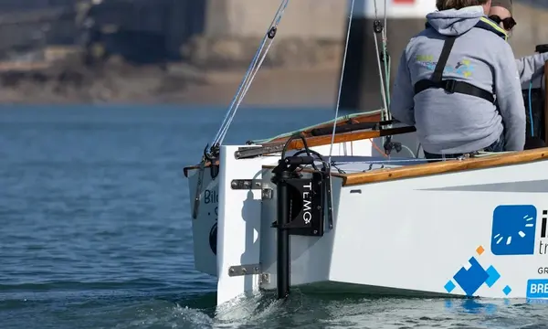 TEMO OUTPOD Electric Sailboat Drive Debuts in North America