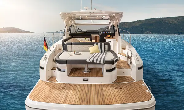 Bavaria SR41 Builds a Waterside Lounge into the 13.23m Cruiser