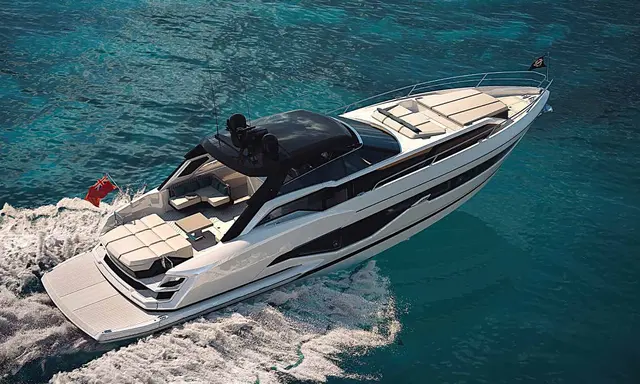 Sunseeker Superhawk 55 Blends 38-Knot Pace with Open-Deck Living