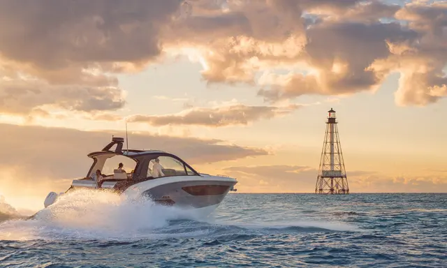 Sea Ray Sundancer 370 Outboard Makes Four-Berth Cruising Sociable