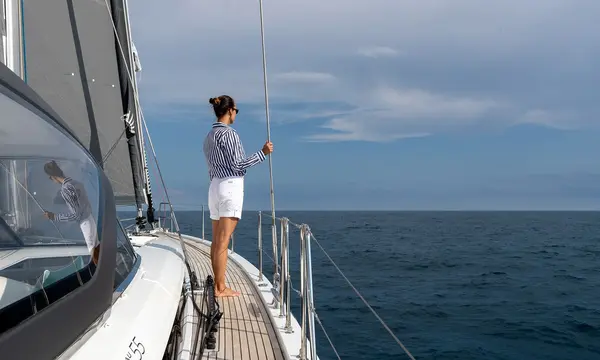 Jeanneau Sends Sun Odyssey 415 and 455 to Salerno Show