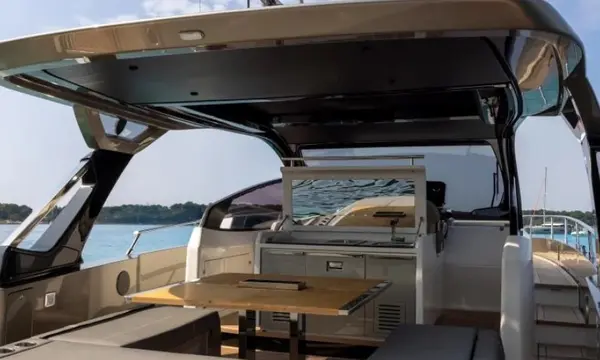 FIM Regina 500 Joins Barcelona Display With 16.1m Family Cruising Layout