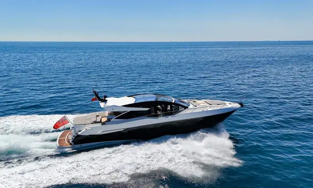 Sunseeker Predator 74 XPS HEATHER ROSE Offered at €2.15m
