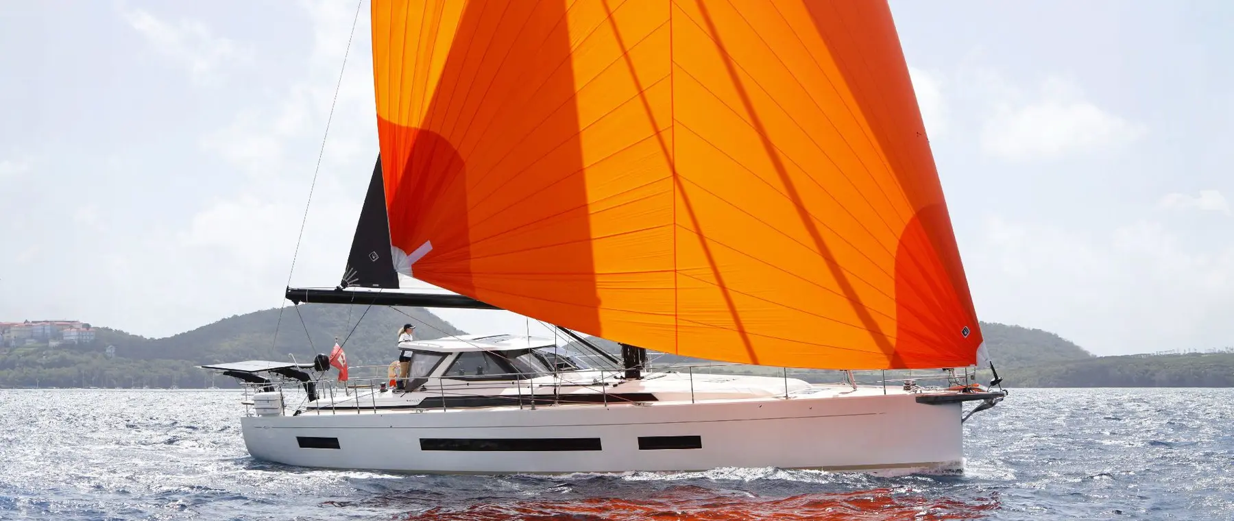 AMEL 60 — official manufacturer image