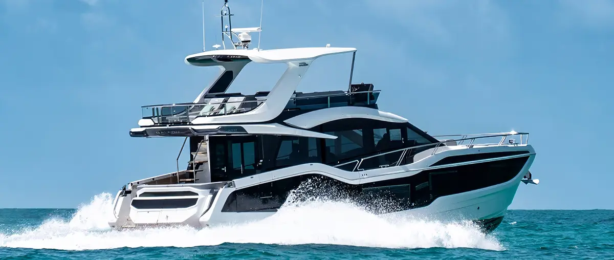 Galeon 560 FLY — official manufacturer image