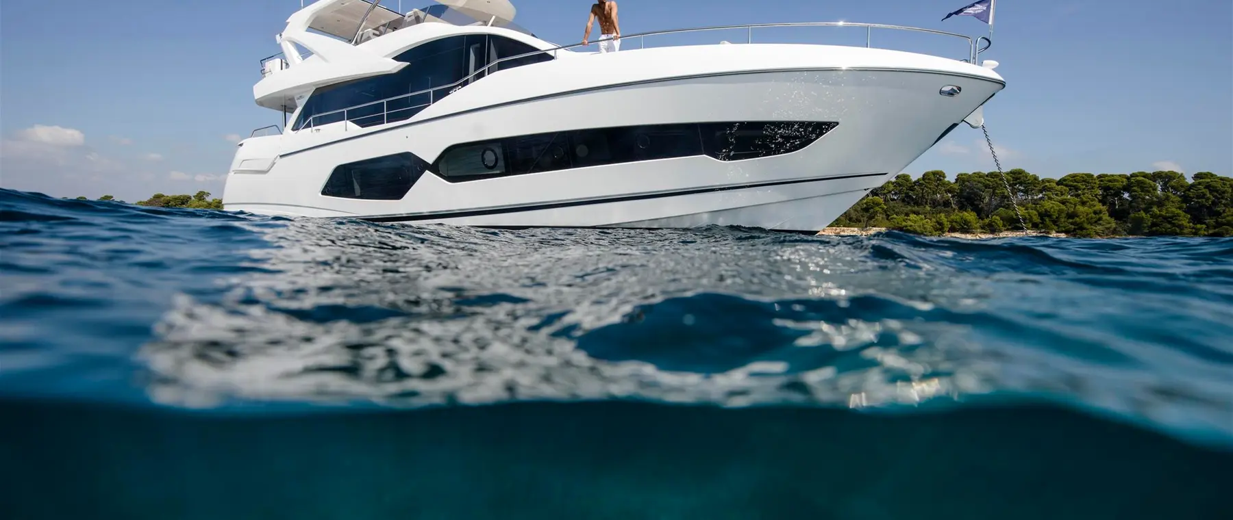 Sunseeker 76 Yacht — official model image