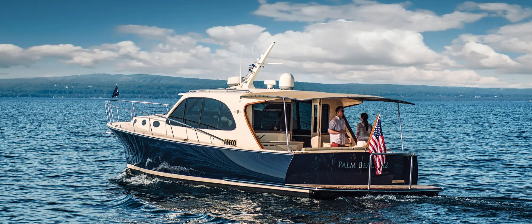 Palm Beach 42 — official manufacturer image