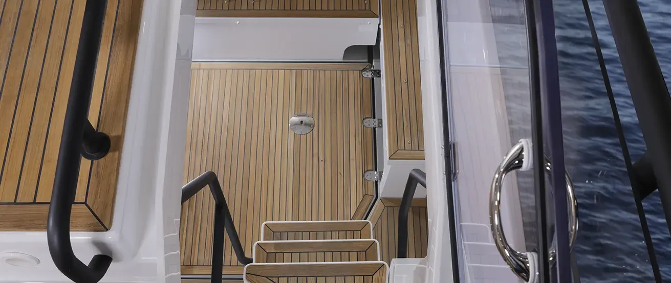 Sargo 45 Fly Brings Open-Air Flybridge Living to an All-Season 14.6m Cruiser