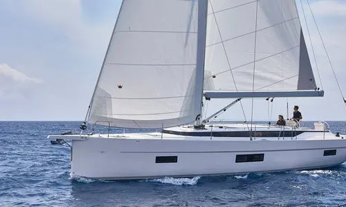 Bavaria C50 Offers Three- to Five-Cabin Sailing Plans