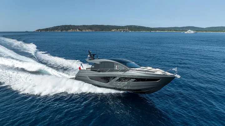Sunseeker Predator 65 — official model image
