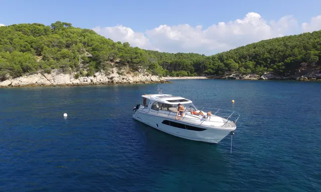 Marex 375 Returns to boot Düsseldorf 2026 as 12.05m Family Cruiser in Full-Range Display