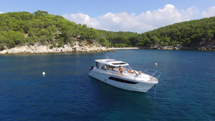 Marex 375 — official manufacturer image