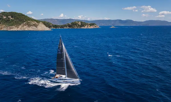 Jeanneau Sun Odyssey 415 Set for UK Debut at Swanwick 2026