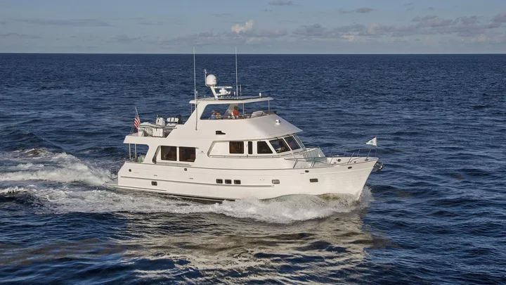 Outer Reef 610 Motoryacht — official manufacturer image