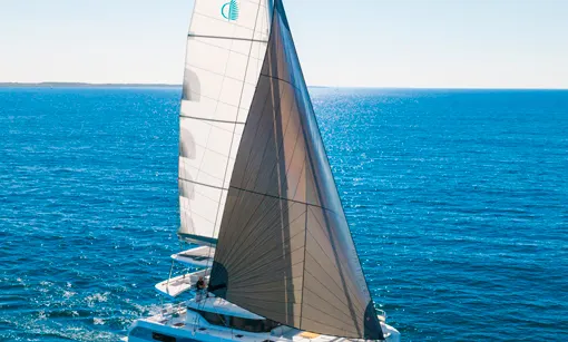 Lagoon 47 — official manufacturer image