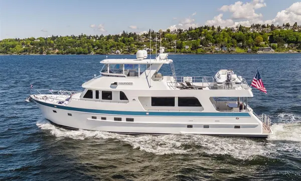 Outer Reef 700 and 720 Put Long-Range Motoryacht Comfort Below 23 Metres