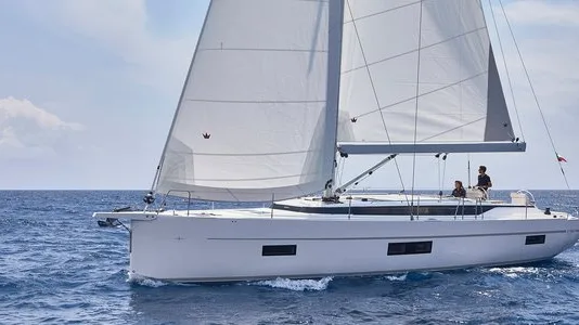 BAVARIA C50 — official manufacturer image