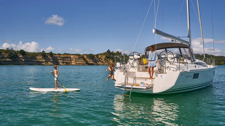 Jeanneau Yachts 51 — official model image