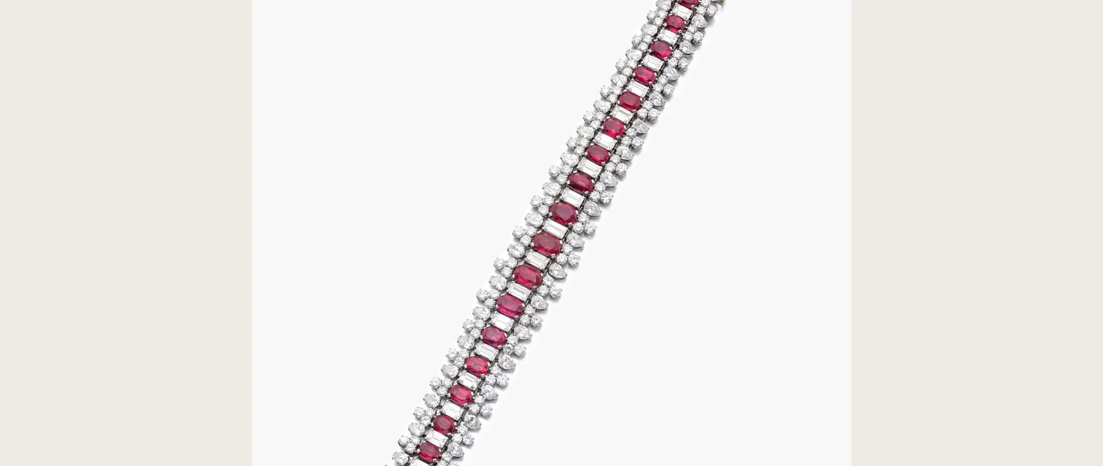 Sotheby’s Geneva Royal & Noble Jewels Sale Opens Private Viewing Circuit