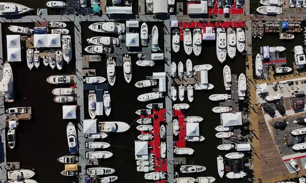MJM 47R Headlines Annapolis Showcase Alongside Smaller 38V