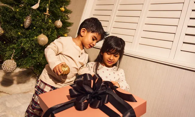 Four Seasons Singapore Offers Five Ways to Give This Festive Season