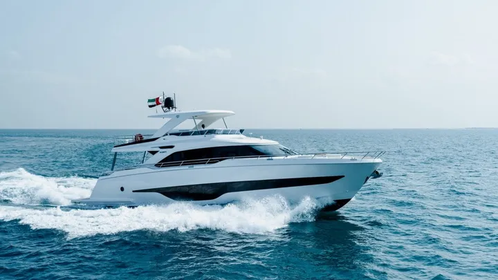 Official Majesty 72 model image from Majesty Yachts.